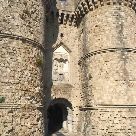 Aramis Boutique House, Medieval Old Town, Rhodes شقة