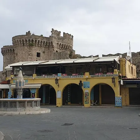 Aramis Boutique House, Medieval Old Town, Rhodes شقة