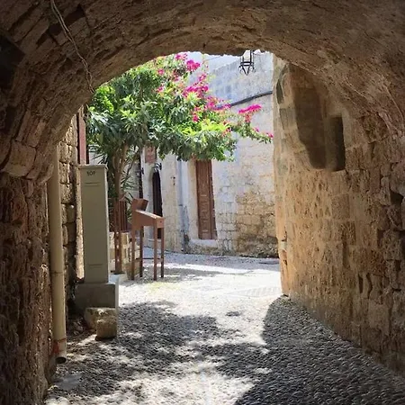 Aramis Boutique House, Medieval Old Town, Rhodes شقة Rhodes City